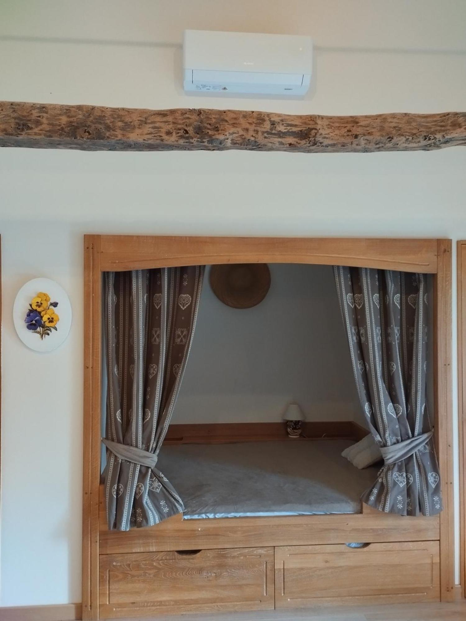 L'Oratori : Chambre L'Authentique Sérignac Extérieur photo